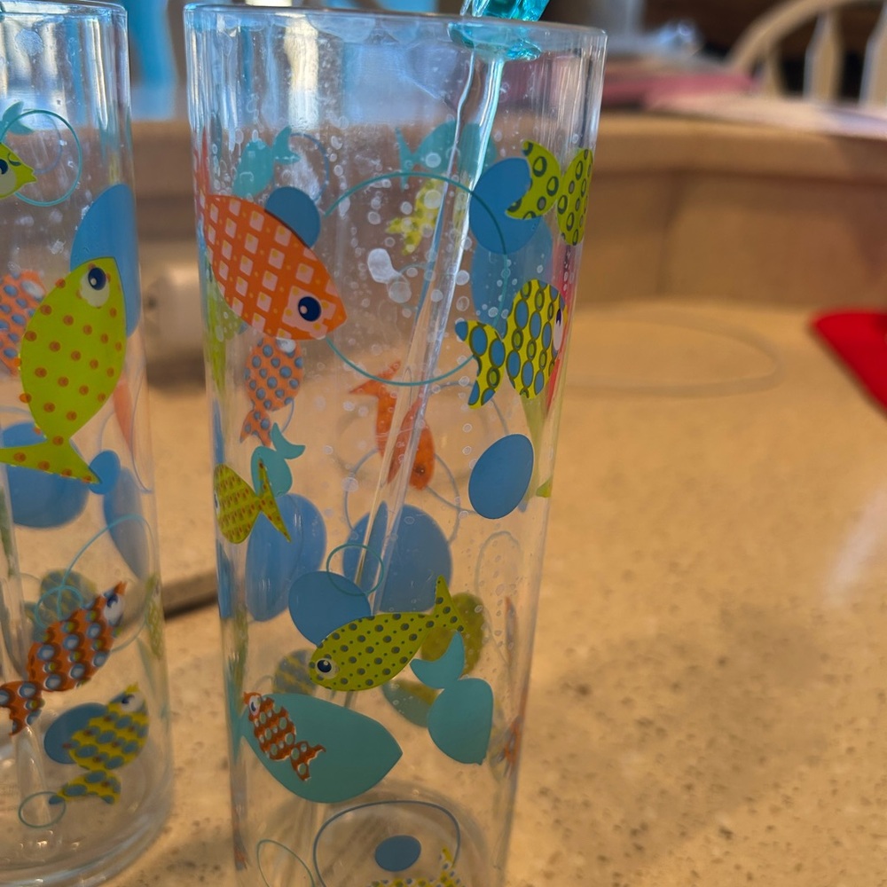 Colorful Fish Patterned Glass Tumblers - Picture 3 of 5
